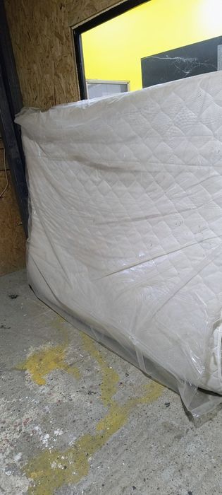 Saltea jysk dimensiune 1,80/2 m