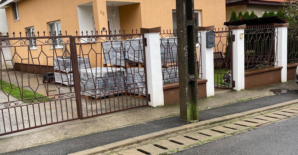 Porți  din fier   uzate