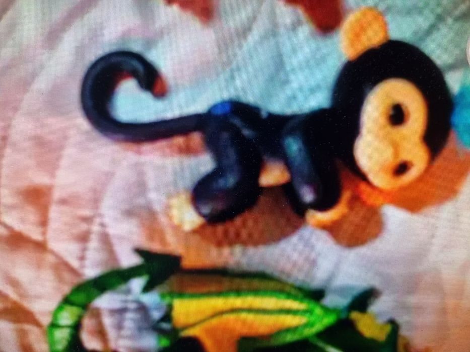 Diferite jucarii plus Mario Stitch Luigi figurine penny board piste