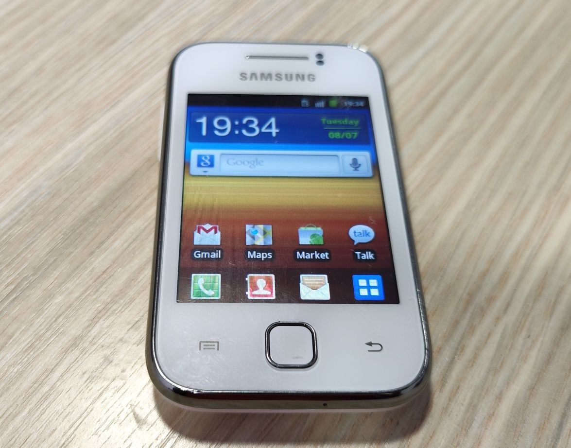 Телефон Samsung Galaxy Y S5360