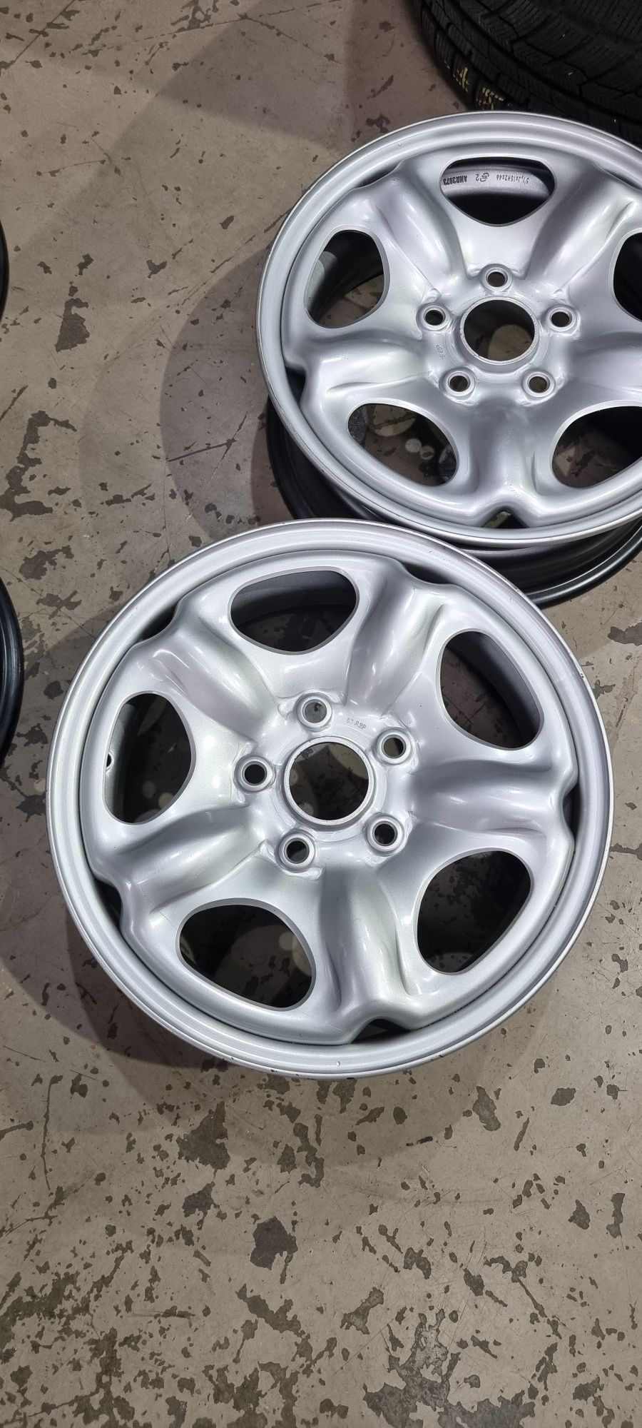 Janta Rezerva NOUA R15 , 15" 5x114,3 originala Land Rover Freelander 1