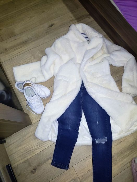 Промоция!!/Ново /Дамско пухено палто+подарък плюшен шал