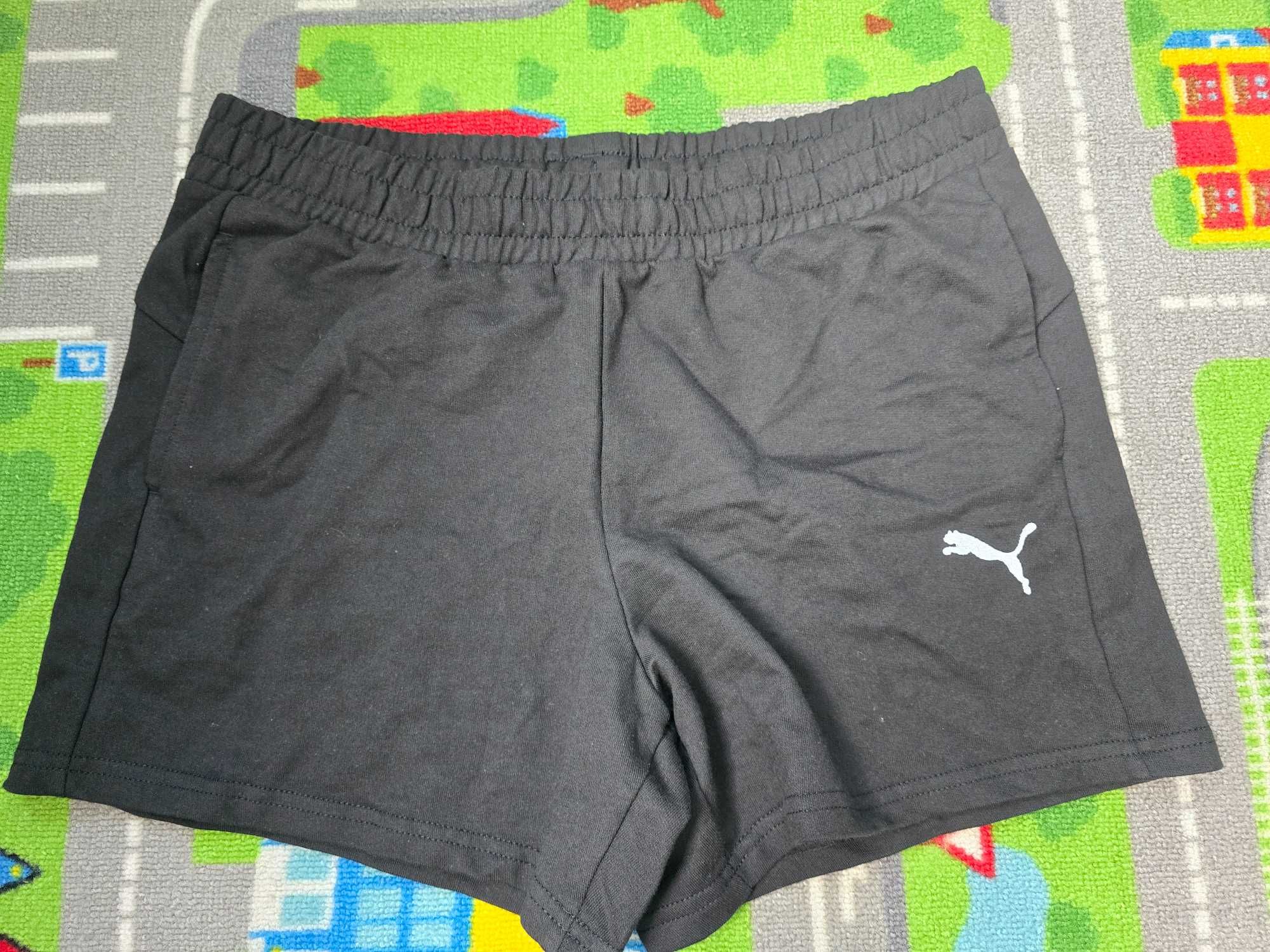 Pantaloni scurți dama/bărbat Puma Original / preț fix