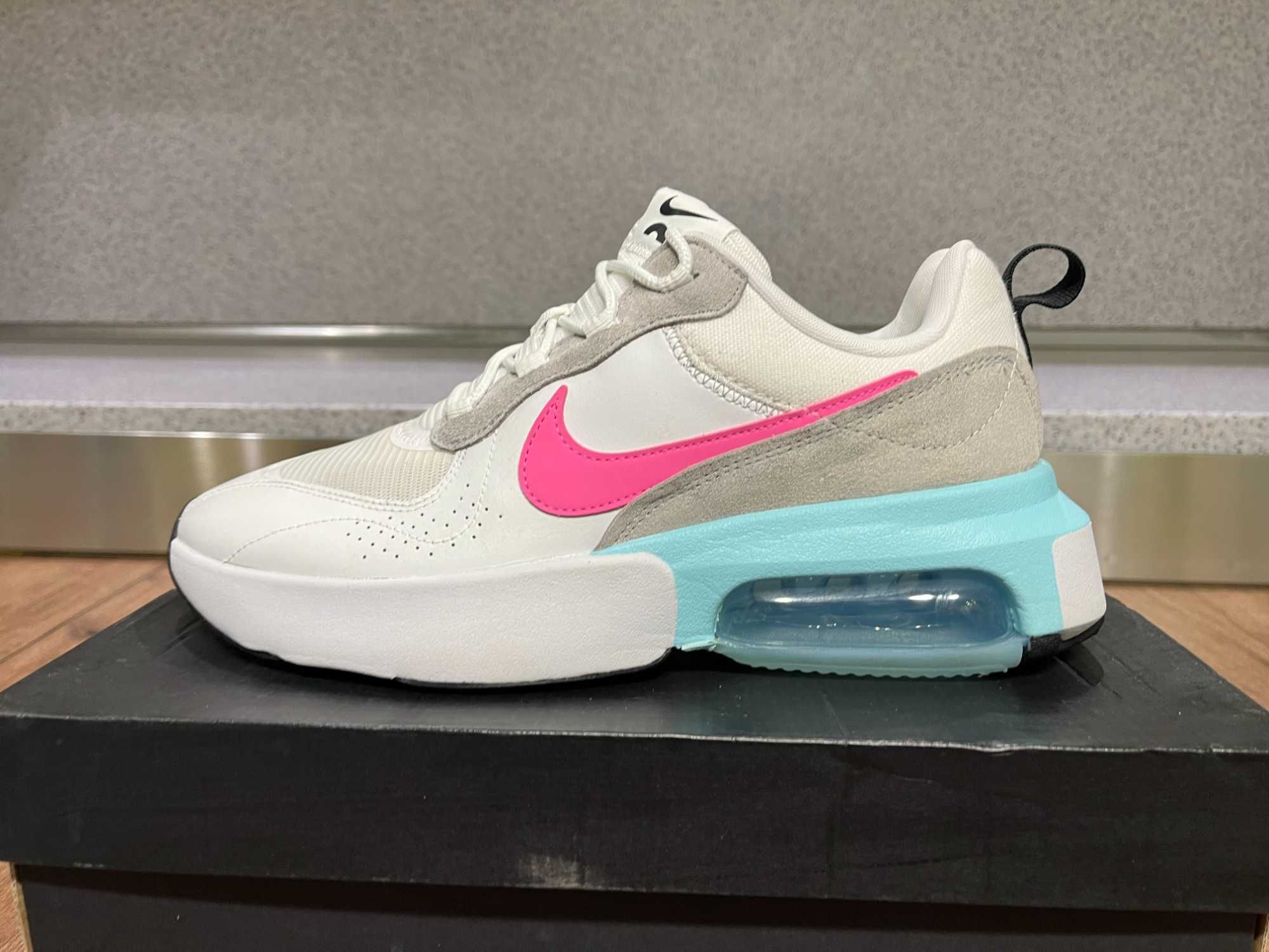 ОРИГИНАЛНИ *** Nike Air Max Verona  White/Pink Glow/Pure Platinum