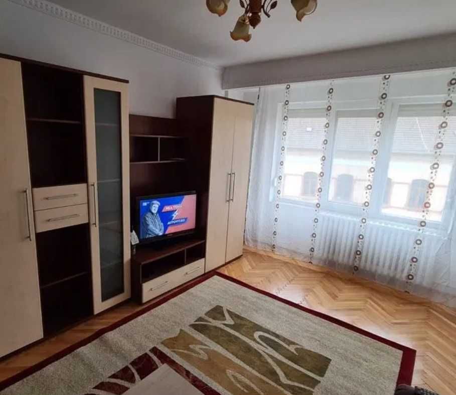 Дава се под наем Двустаен апартамент в Пловдив, Каменица 1 - 42 кв.м за 163.2 € - Снимка #1