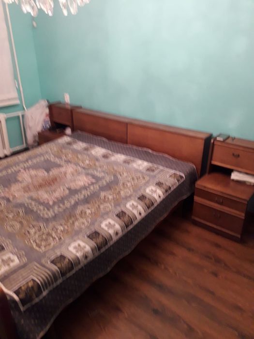 Срочно продам спальный гарнитур