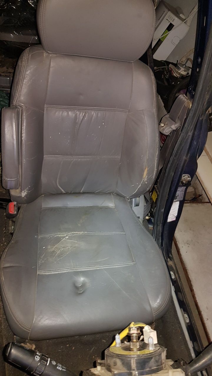 Subaru Forester на части