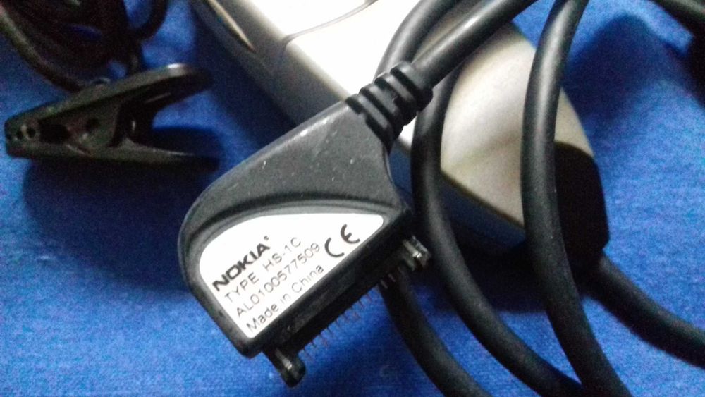 Vintage camera cu headset si hands free Nokia PPH-1/HF-3/HS-1C