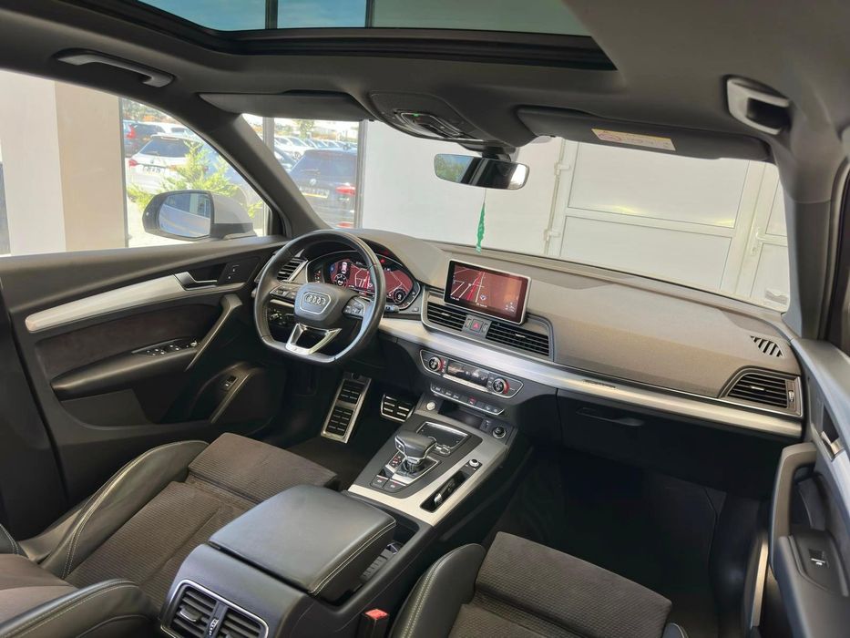 Audi Q5 S -line 4x4 Panoramic 2.0Tdi Automat