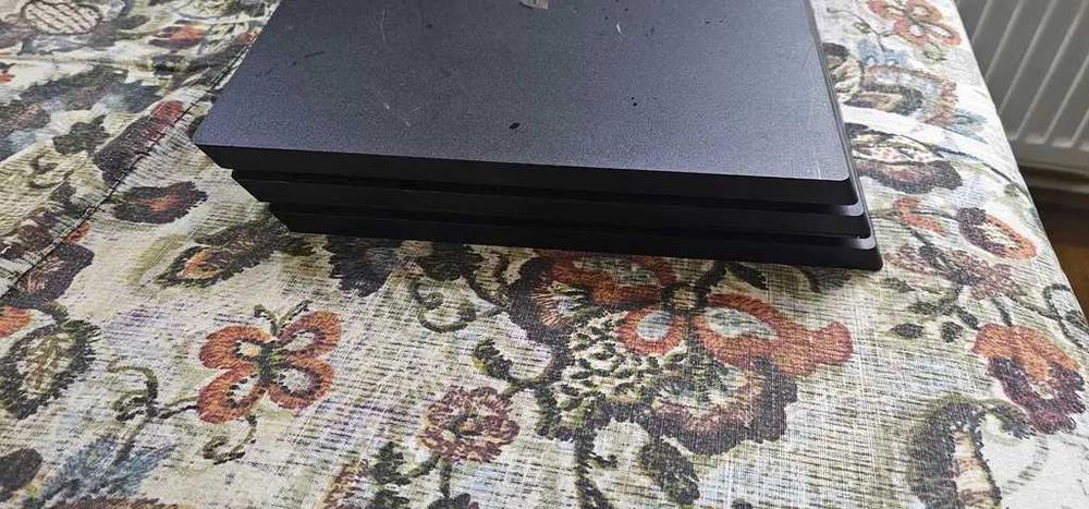 ps 4 pro Sony PS4 PRO (Playstation 4), Gamma Chassis, 1TB, defecta