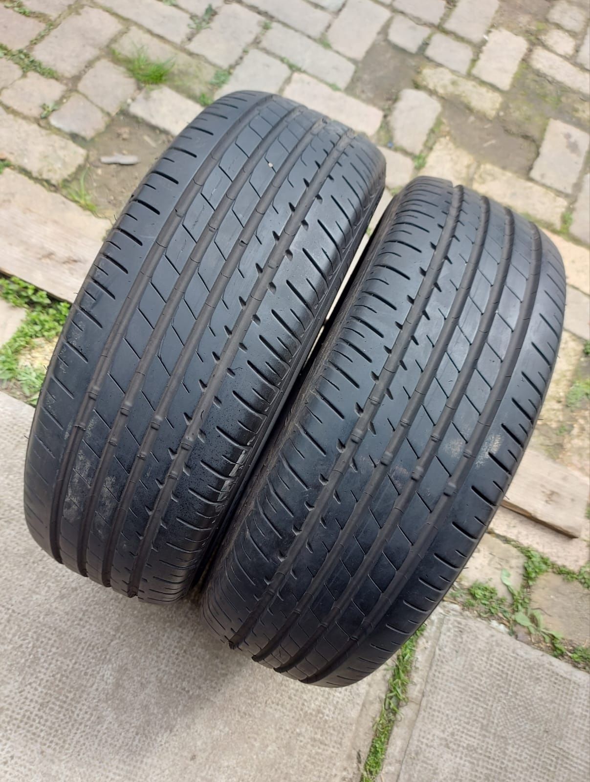 Set 2buc 205/60 R16 92V Lassa vară