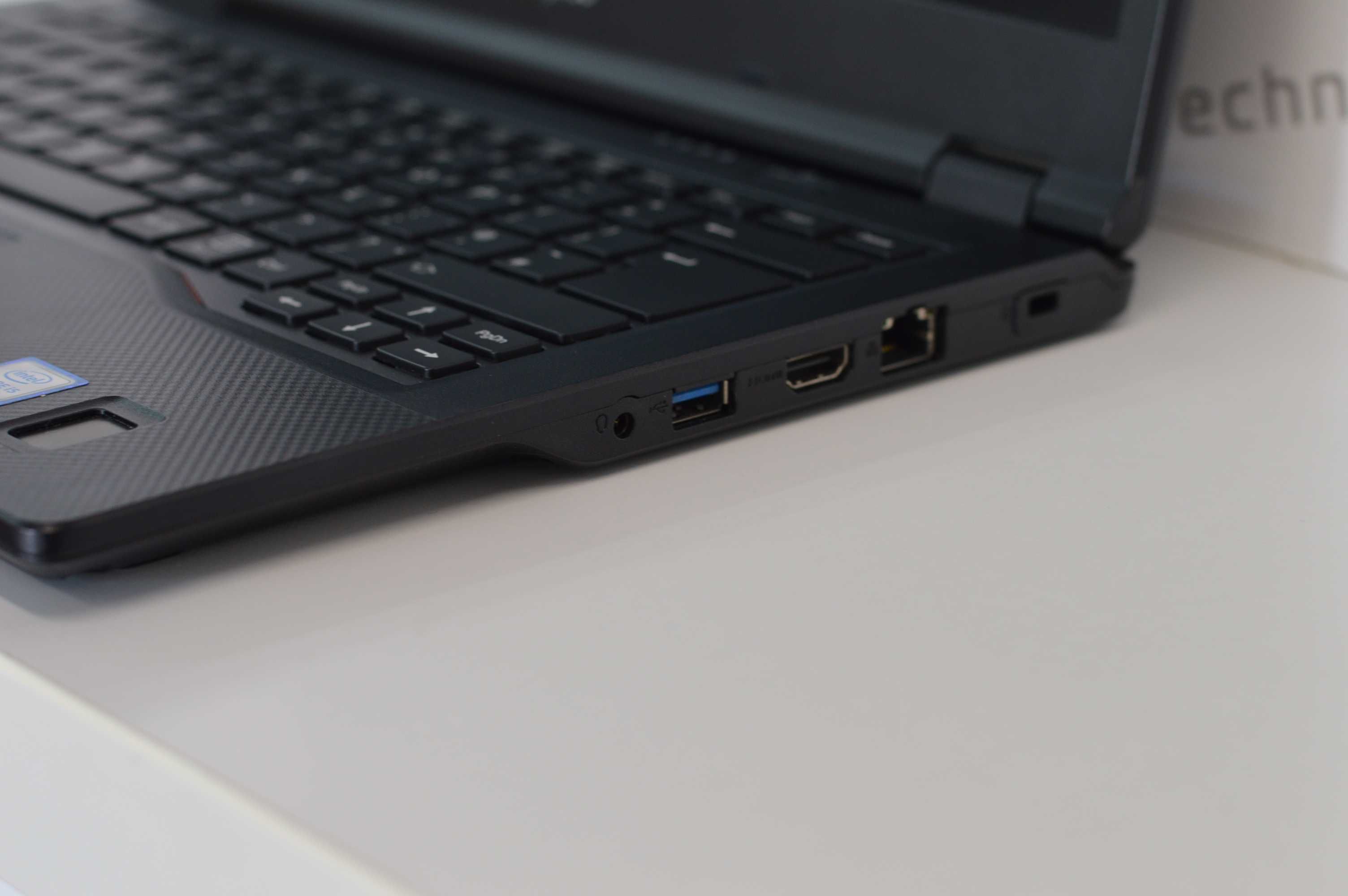 Fujitsu LifeBook Е549 - Intel Core i5-8265U / 8GB RAM DDR4 / 256GB SSD