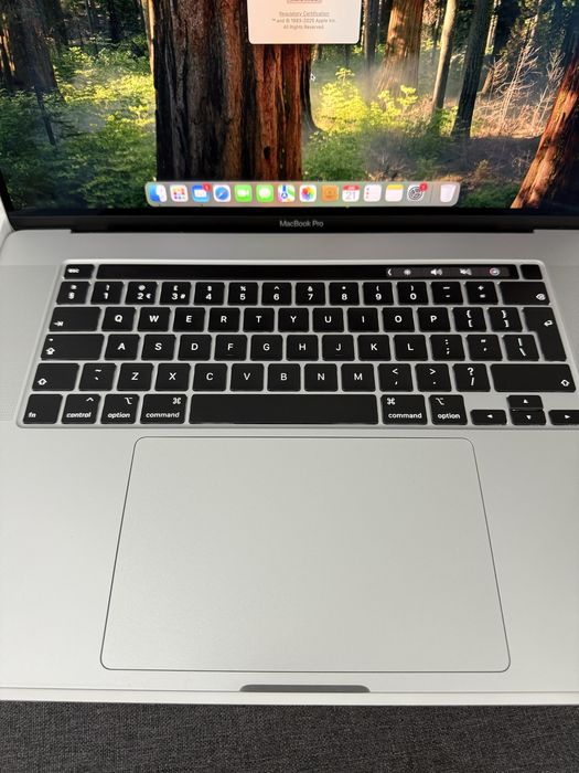 Macbook pro 16” , procesor intel I9, 1TB Ssd Impecabil/schimb