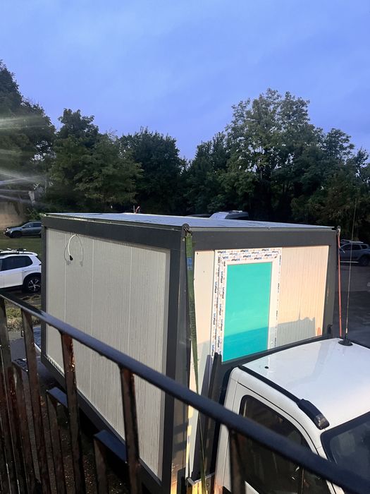 Container modular