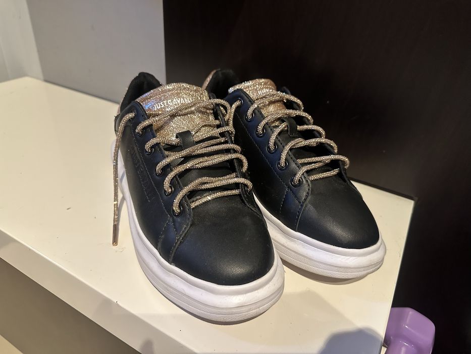 Сникърси just cavali