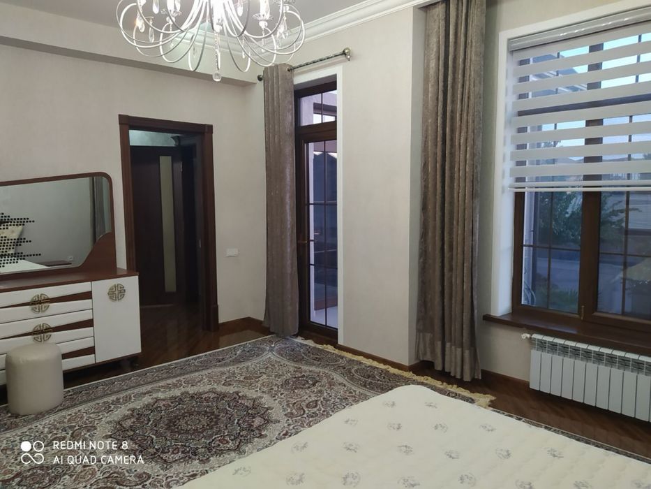 Сдается Срочно Яккасарайский р-н шикарный болшой дом