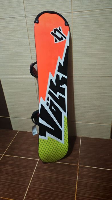 Placa snowboard 115 cm volkal -boots burton