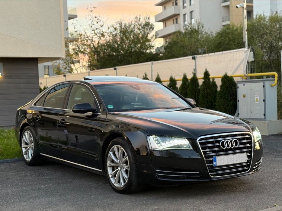 Audi A8 2012 3.0d Matrix / Trapa / Quattro