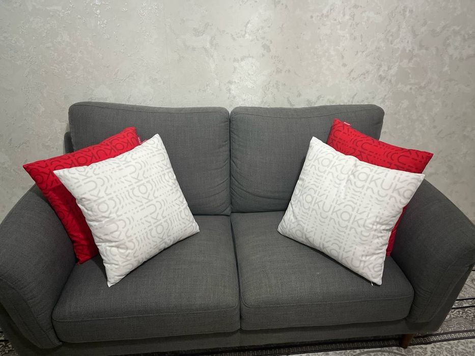 Продаю диван kuka home