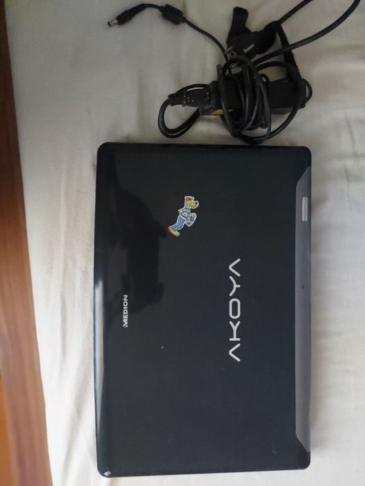 Laptop medion i3