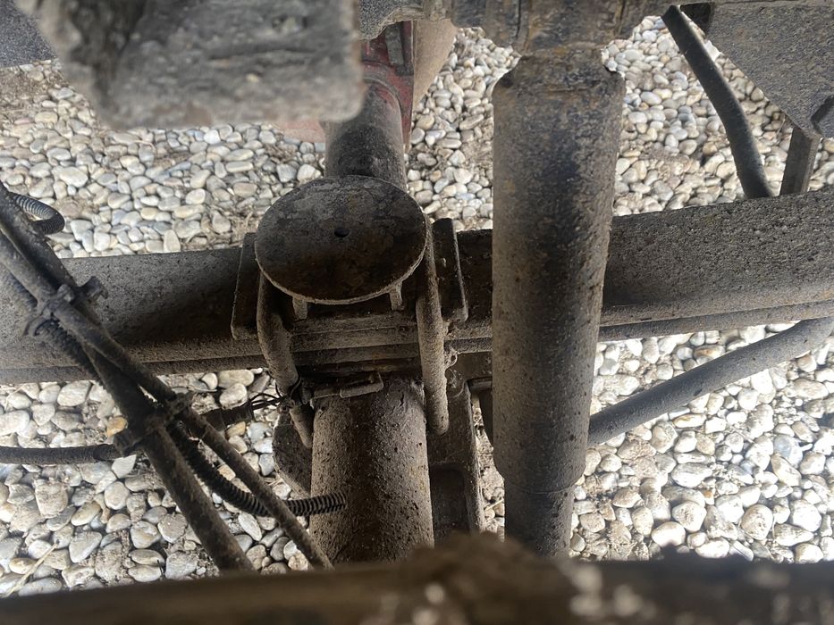 Punte spate pe simplu Iveco daily