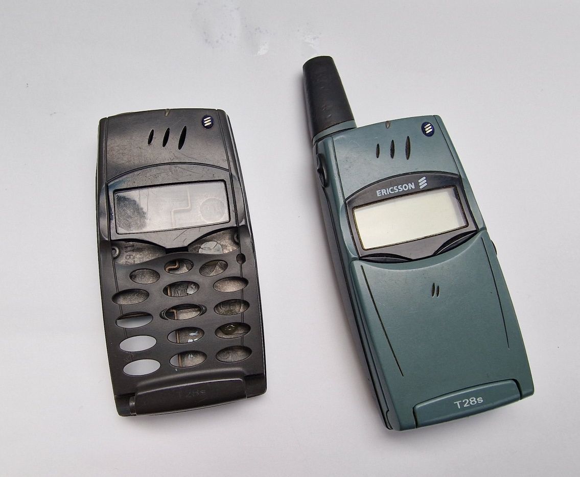 GSM . Ericsson T28 .