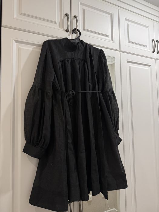 Платья черный красивый