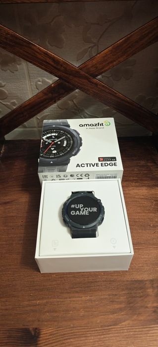 Amazfit Active Edge nou cu garantie