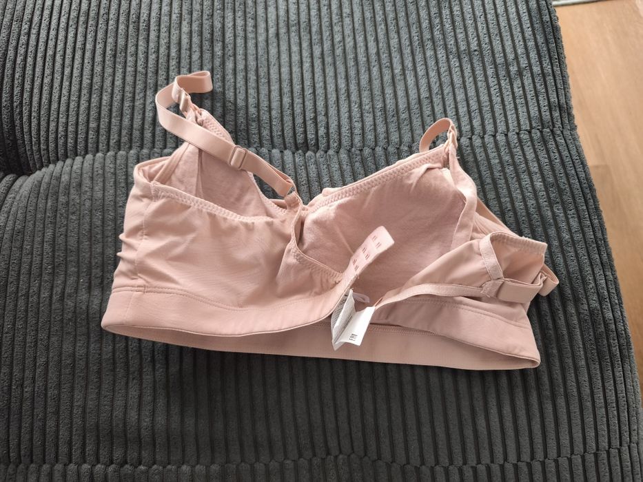 Нови сутиени за кърмене