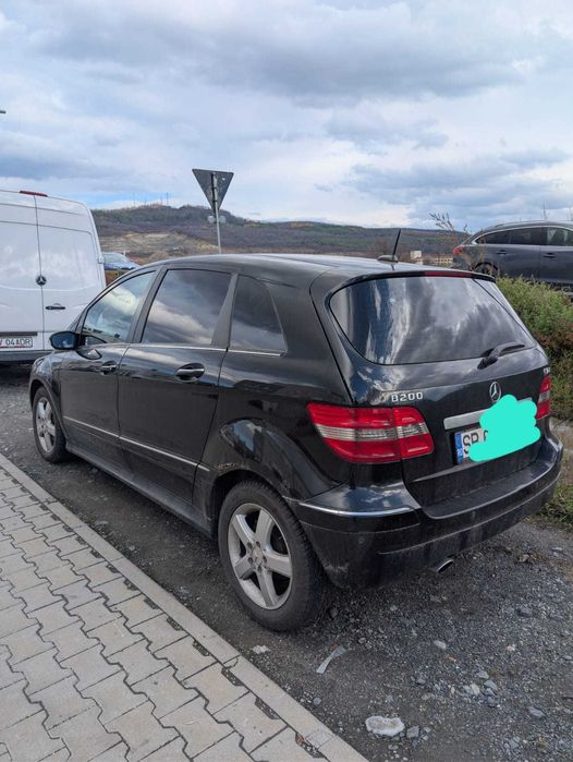 Mercedes Benz B200