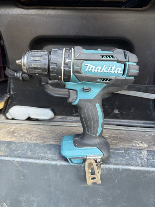 Акумулаторен ударен винтоверт Makita