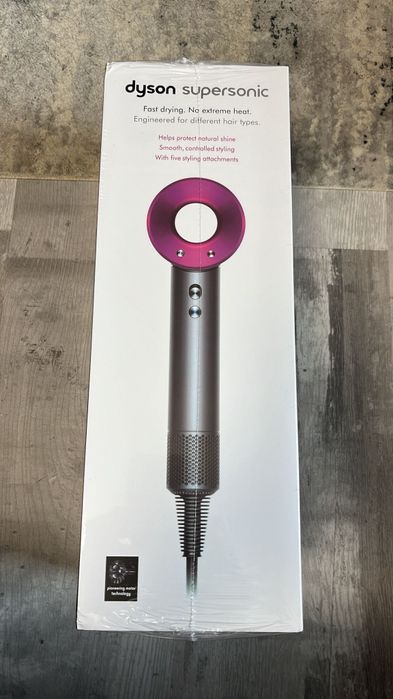 Dyson supersonic