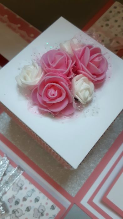 Експлодираща кутия за снимки