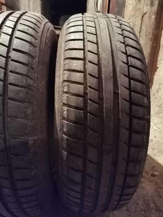 Продавам 2 броя летни гуми 185.65.15 на 1 сезон дот 2021 Riken
