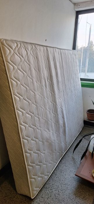Подарявам матрак