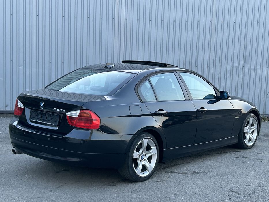 Bmw 320d e90 seria3 xenon trapă navi  •DISTRIBUTIE NOUA•