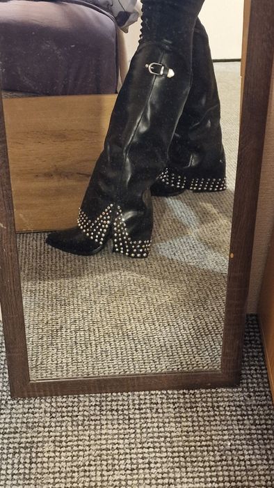 Ботуши с капси кожа