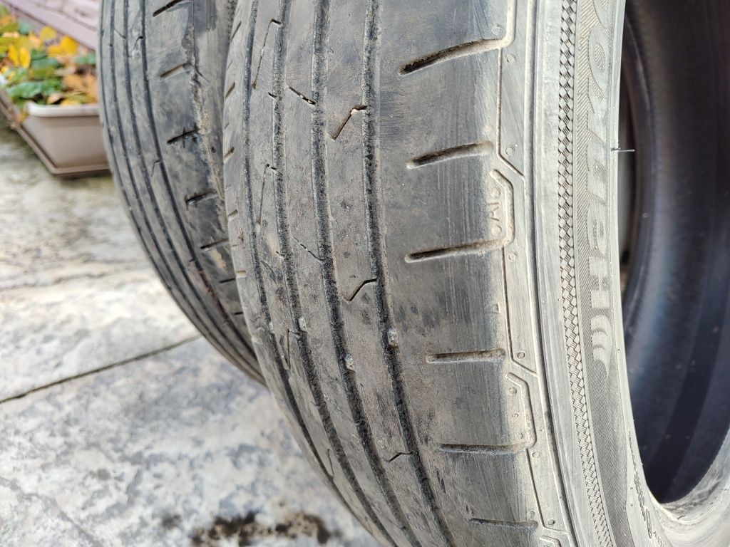 Vând anvelope vara Hankook 195/55/R20 - DOT 42/20