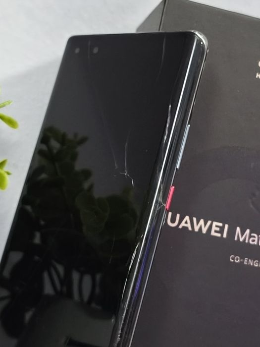 Huawei Mate 40pro display defect