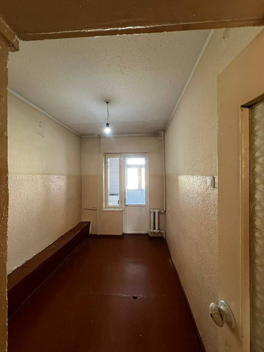Квартира продаётся 77 серия метро Чиланзар 3в4/3/4 без ремонта