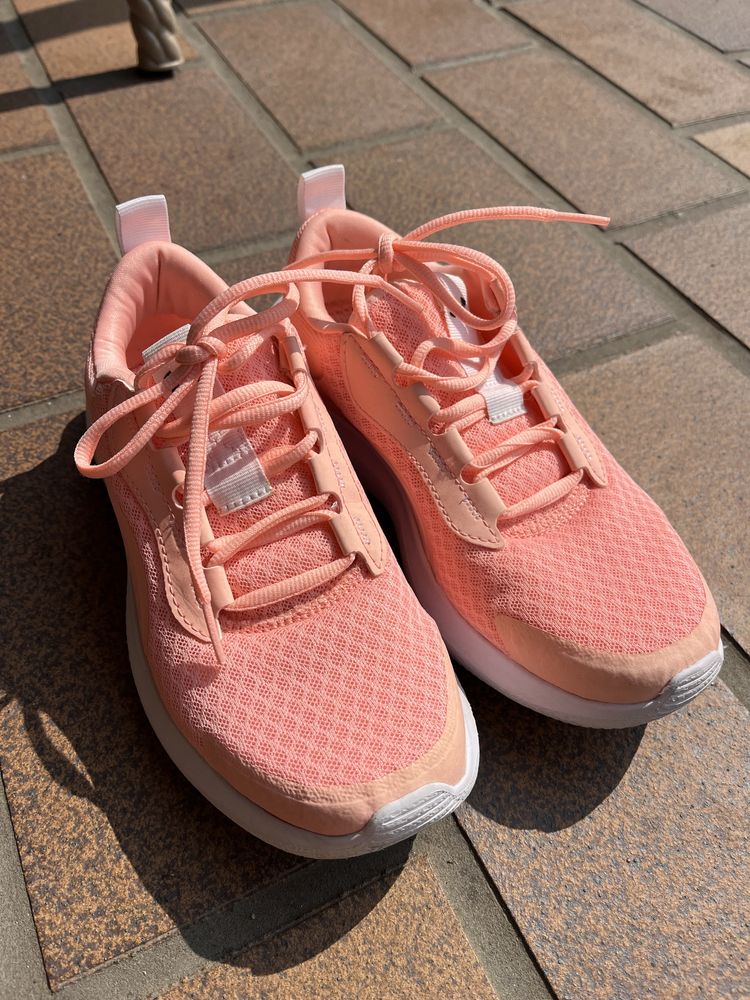 Under Armour дамски маратонки