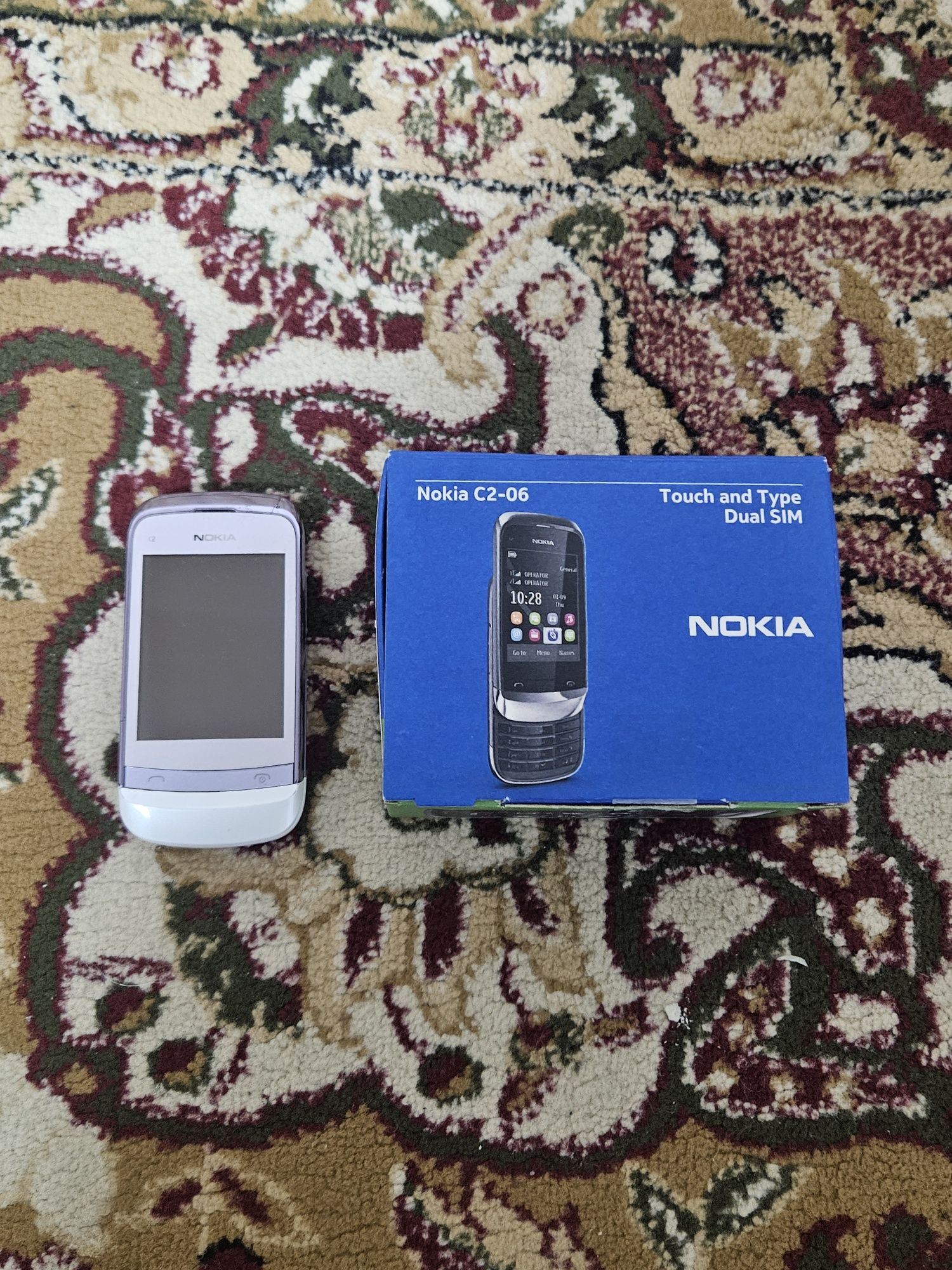 Продам Nokia C2 - 06