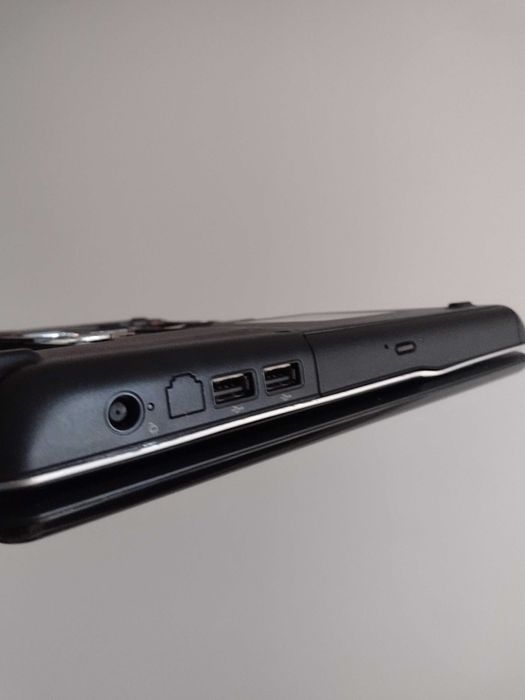 Laptop Hp  presario CQ61 pentru piese