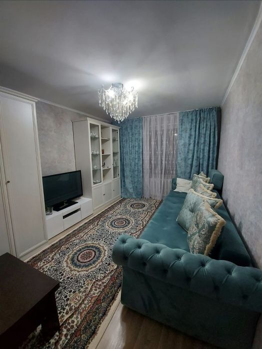 Продам 3х комнатную квартиру район Атлантиды 15800