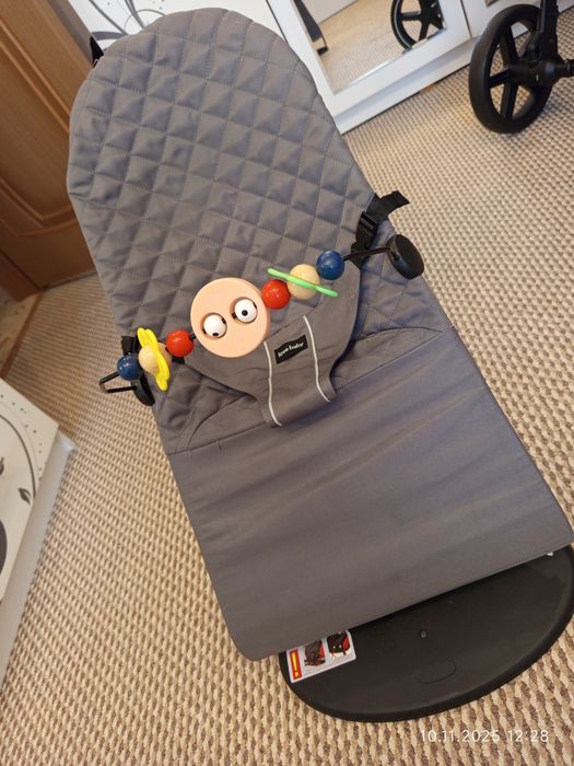 Продам детский шезлонг