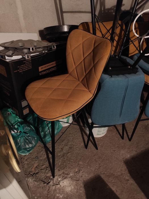 Барплот и столове