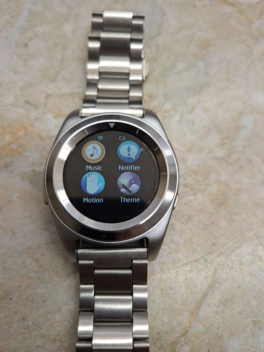 Smartwatch nou total metalic