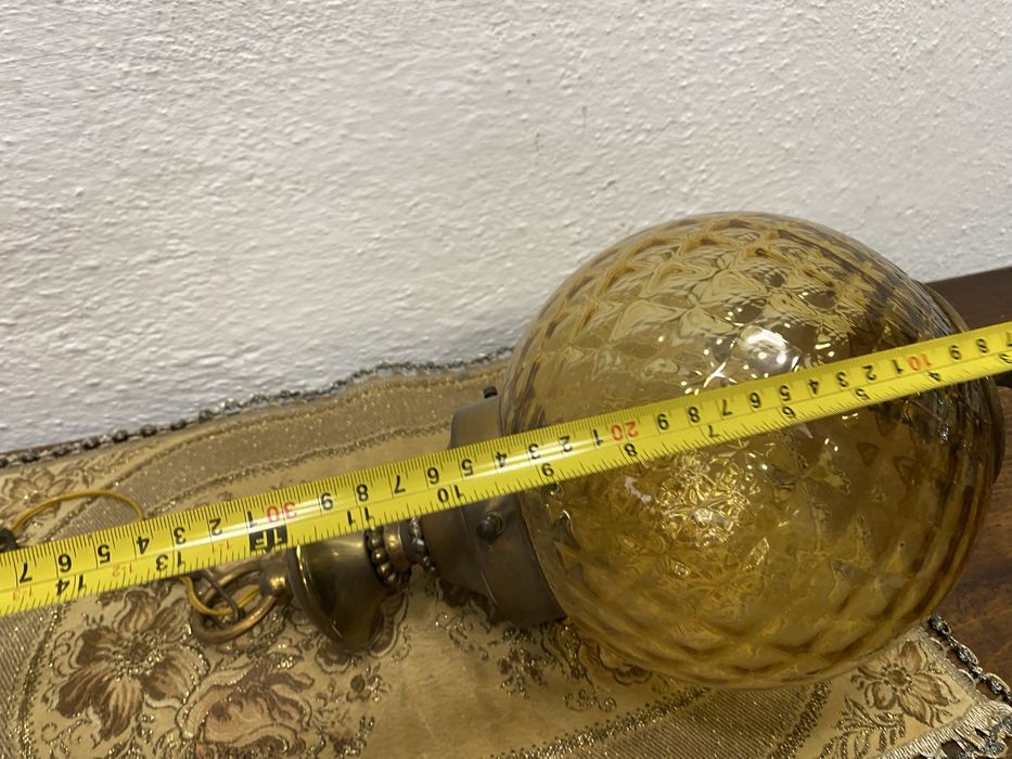 Винтидж белгийски полилей с кехлибарено стъкло и месинг 1950-те