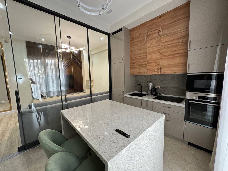 Mirabad Avenue Продается 2 комнатная квартира ремонт Госпитальный