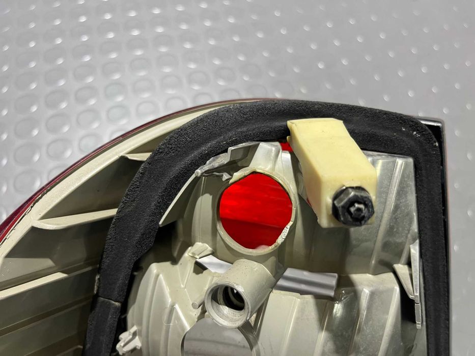 Десен стоп за BMW E46 Седан (фейс)